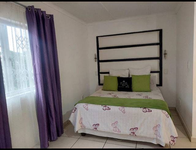 3 BEDROOM HOUSE FOR SALE IN NEWLANDS WEST